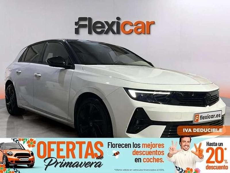 Usado Opel Astra 131 CV (96 kW) 2023 Blanco Familiar