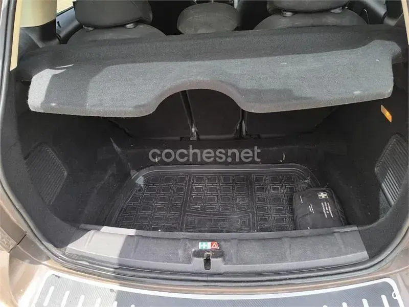 Usado Mini One Countryman 98 CV (72 kW) 2014 Marrón SUV