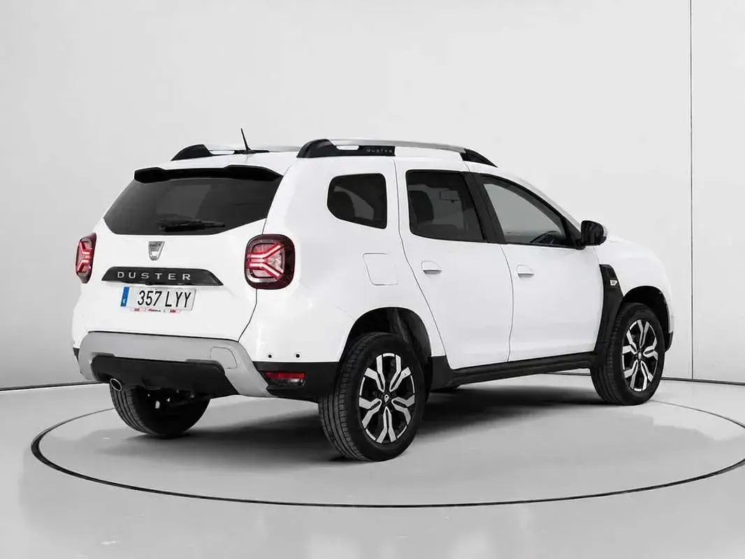 Usado Dacia Duster Prestige 131 CV (96 kW) 2022 Blanco SUV