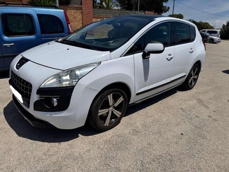 Blanco Usado 2010 Peugeot 3008 Premium Monovolumen | 5970 € (Precio justo) - Imagen 1/4