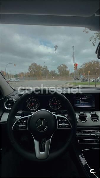 Usado Mercedes E200 150 CV (110 kW) 2016 Beige Berlina