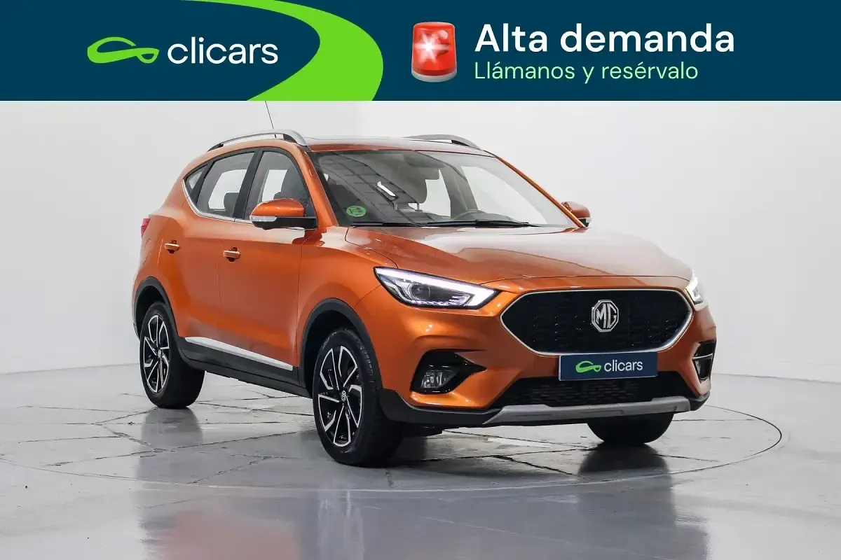 Usado MG ZS Luxury 111 CV (81 kW) 2023 Naranja SUV