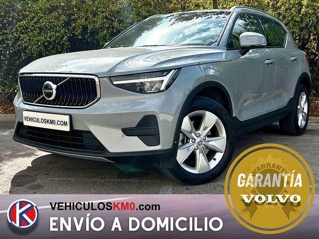Gris Usado 2024 Volvo XC40 Core SUV | 33.900 € (Buen precio) - Imagen 1/4