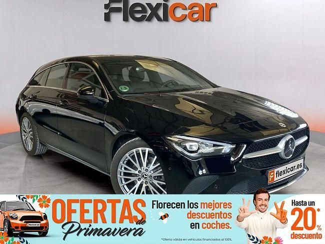 Usado Mercedes CLA180 Shooting Brake 136 CV (100 kW) 2022 Negro Familiar