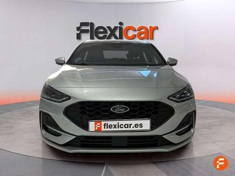 Usado Ford Focus ST-Line 155 CV (114 kW) 2023 Gris Berlina