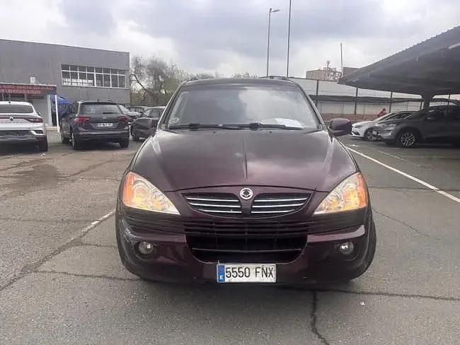 Usado SsangYong Kyron Limited 141 CV (103 kW) 2007 Burdeos SUV