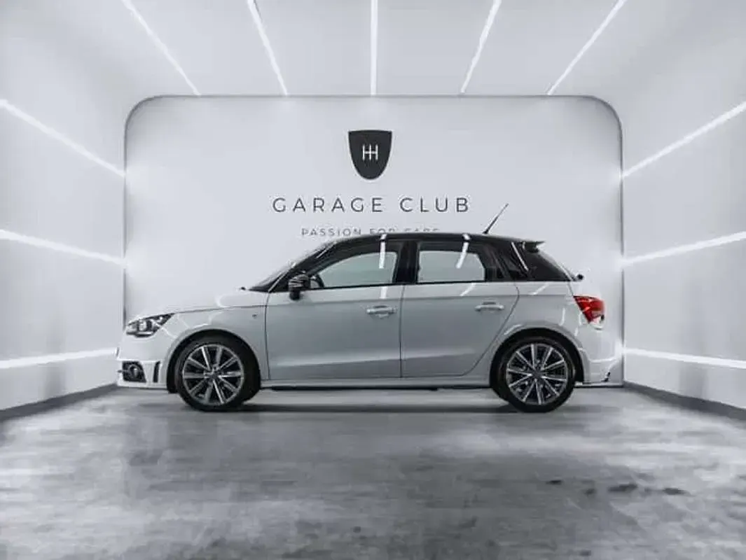 Begagnad Audi A1 Sportback Attraction 86 HK (63 kW) 2014 Halvkombi