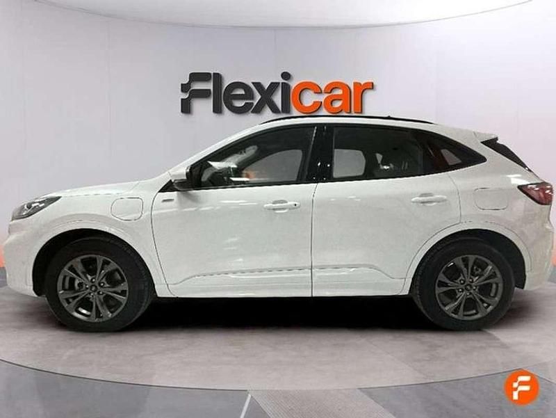 Usado Ford Kuga ST-Line 225 CV (165 kW) 2023 Blanco SUV