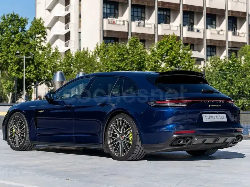 Usado Porsche Panamera 4 Sport Turismo 462 CV (339 kW) 2022 Azul Familiar