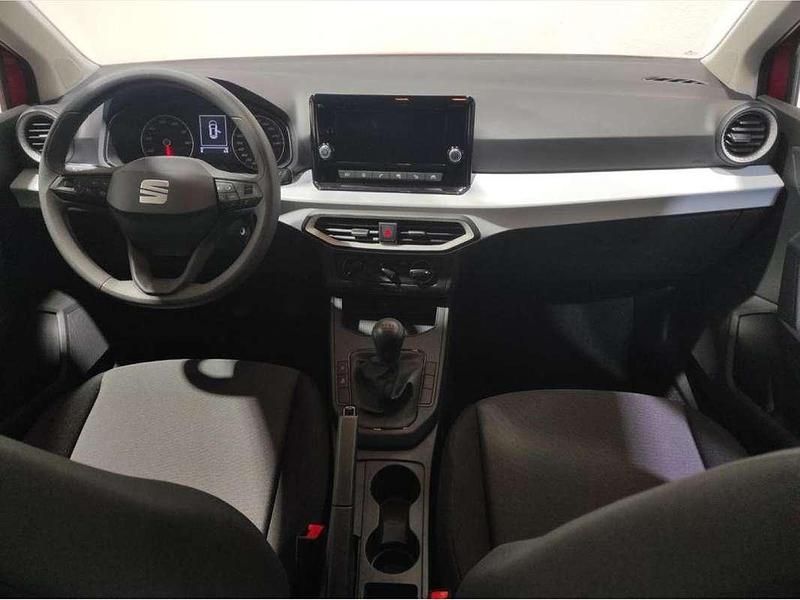 Usado Seat Arona Reference 95 CV (69 kW) 2024 Rojo SUV