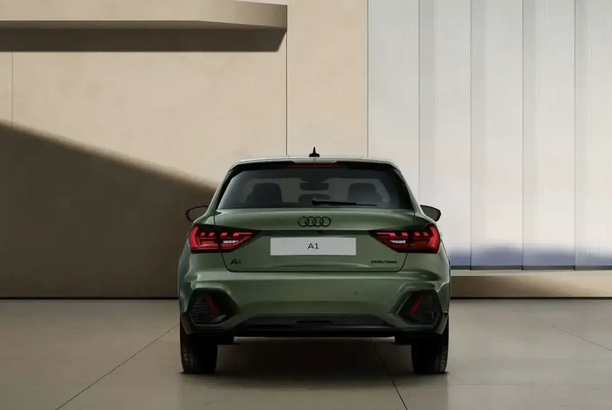 Nuevo Audi A1 Black Edition 116 CV (85 kW) 2026 Verde SUV
