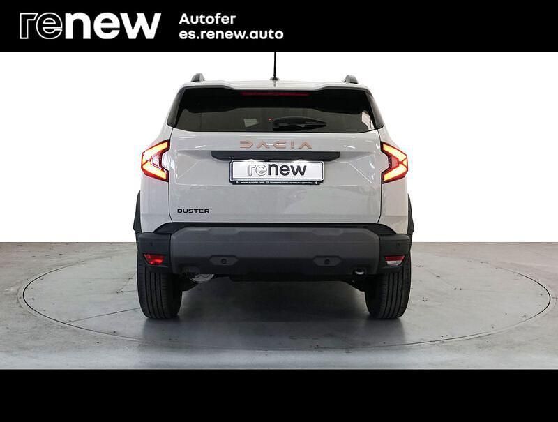 Usado Dacia Duster Extreme 130 CV (95 kW) 2024 Marrón SUV