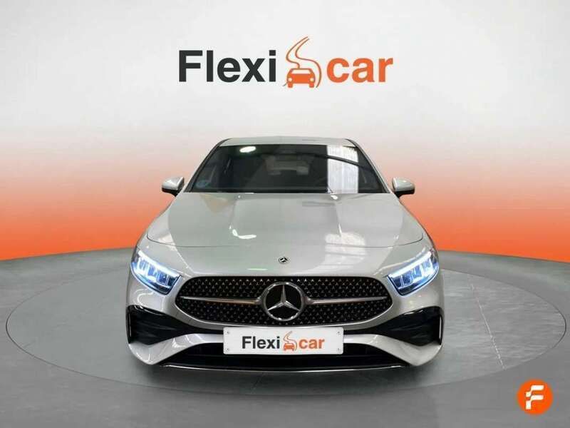 Gris Usado 2023 Mercedes A180 Utilitario | 25.990 € (Super precio) - Imagen 1/3