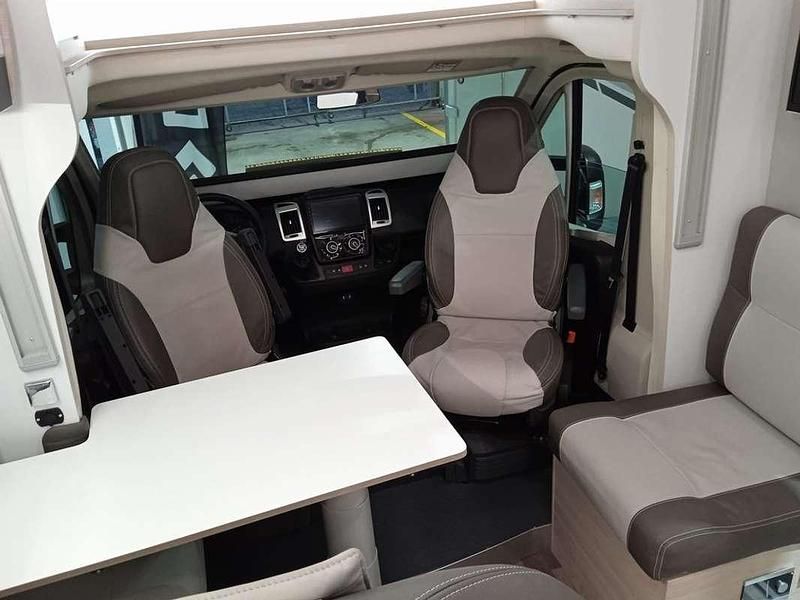 Usado Fiat Punto Evo 139 CV (102 kW) 2021 Blanco Utilitario