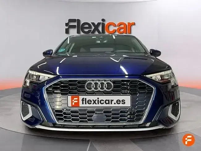 Usado Audi A3 116 CV (85 kW) 2022 Azul Berlina