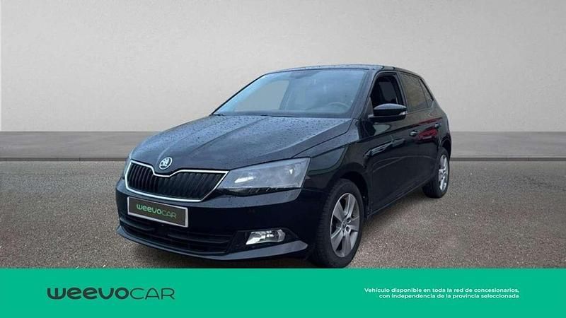 Negro Usado 2018 Skoda Fabia Active Utilitario | 10.900 € (Precio justo) - Imagen 1/4