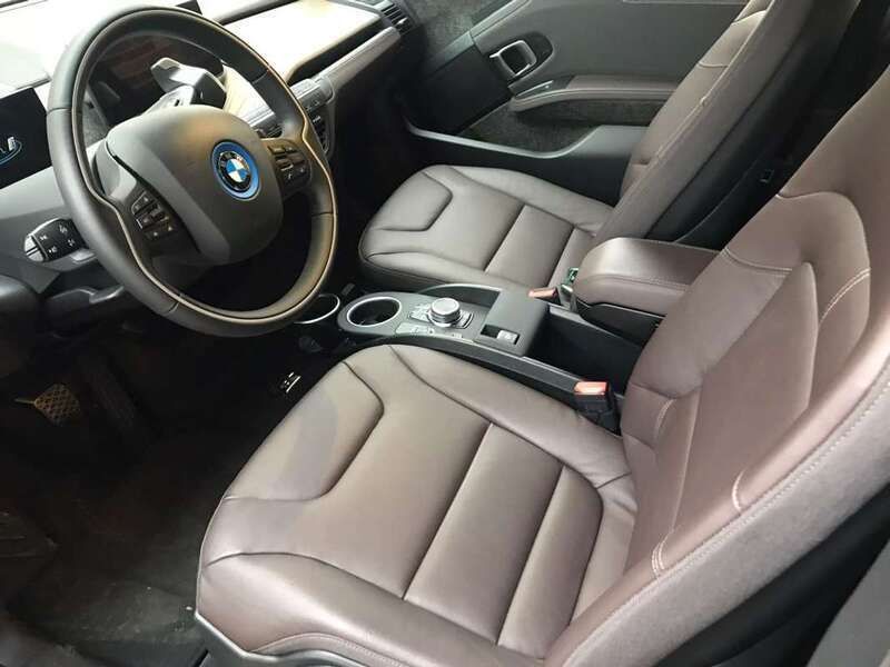 Usado BMW i3 Exclusive 135 kW (184 CV) 2022 Rojo Utilitario