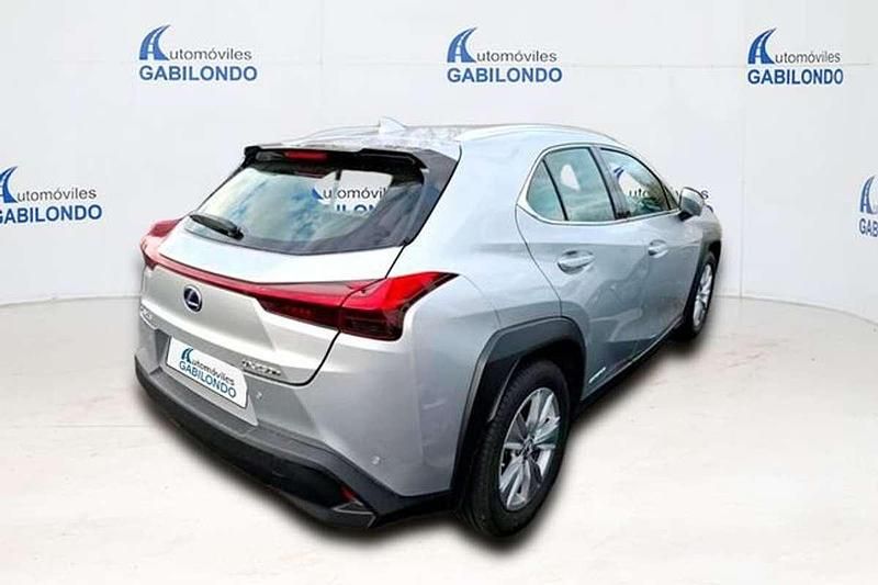 Usado Lexus UX 250h Business Edition 184 CV (135 kW) 2022 Gris SUV