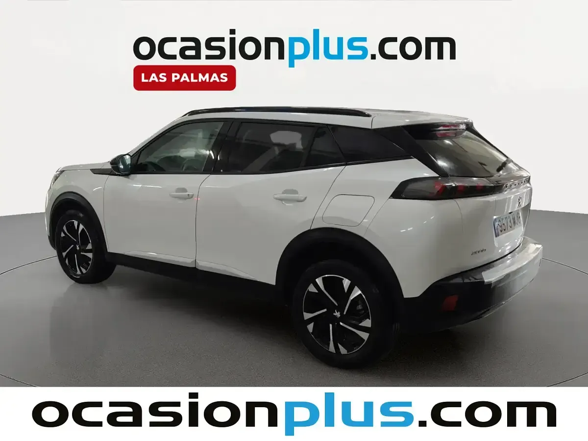 Usado Peugeot 2008 Allure 100 HP (73 kW) 2023 Branco SUV