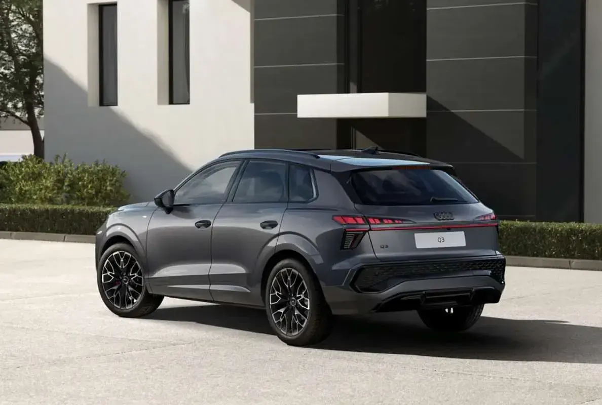 Nuevo Audi Q3 150 CV (110 kW) 2026 Gris SUV