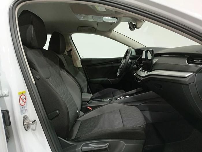 Usado Skoda Octavia Selection 150 HP (110 kW) 2025 Branco Citadino