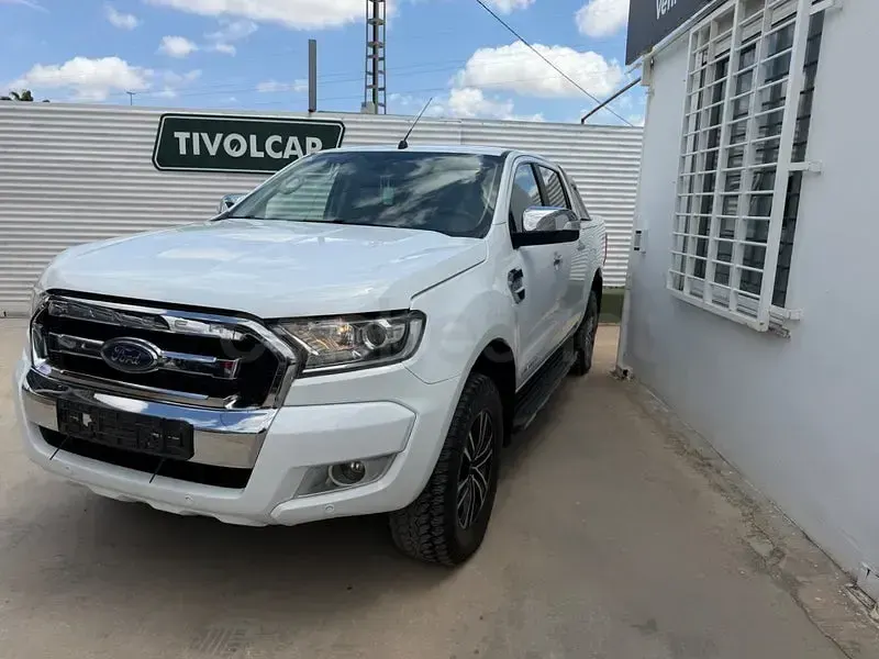 Usado Ford Ranger Wildtrack 200 CV (147 kW) 2018 Blanco Pickup/Camioneta