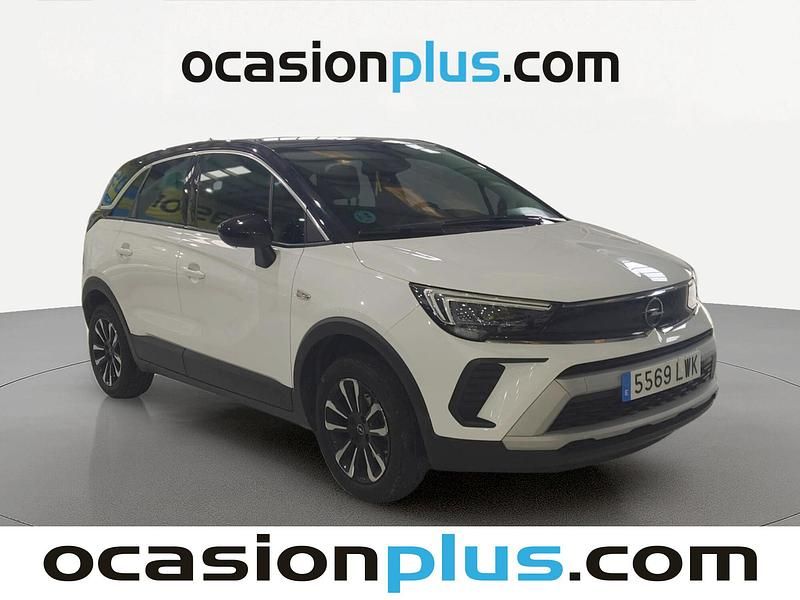 Usado Opel Crossland X Business Elegance 130 CV (95 kW) 2022 Blanco SUV