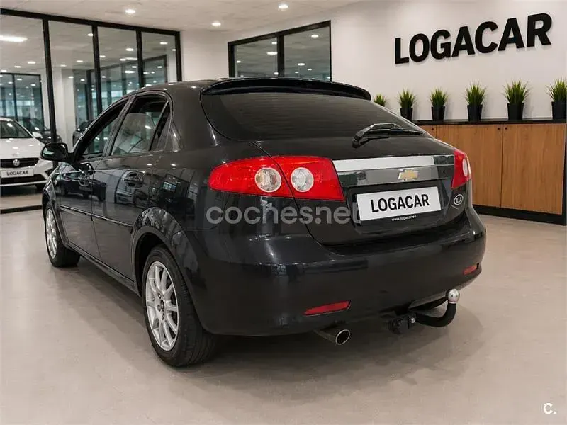 Usado Chevrolet Lacetti CDX 109 CV (80 kW) 2005 Negro Berlina