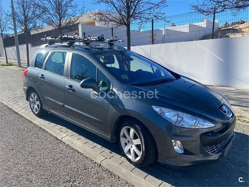 Gris / plata Usado 2010 Peugeot 308 Sport Familiar | 4900 € (Precio justo) - Imagen 1/4