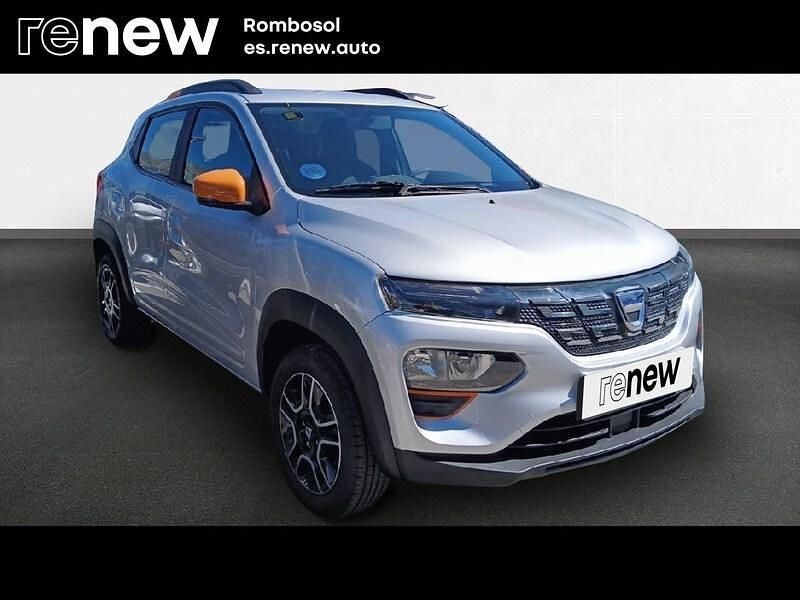 Usado Dacia Spring Comfort Plus 33 kW (45 CV) 2022 Blanco Utilitario