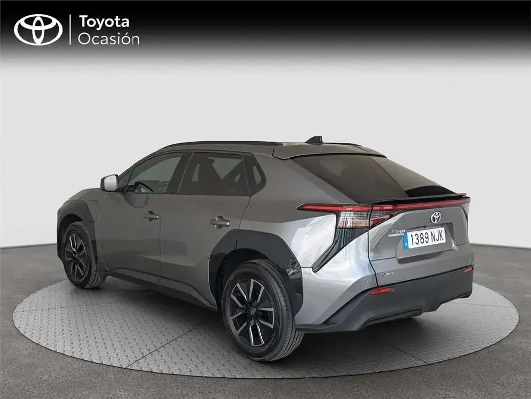 Usado Toyota bZ4X Advance 164 kW (224 CV) 2025 SUV