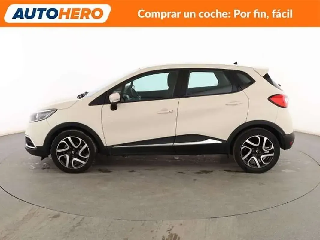 Usado Renault Captur Zen 120 CV (88 kW) 2014 Blanco SUV