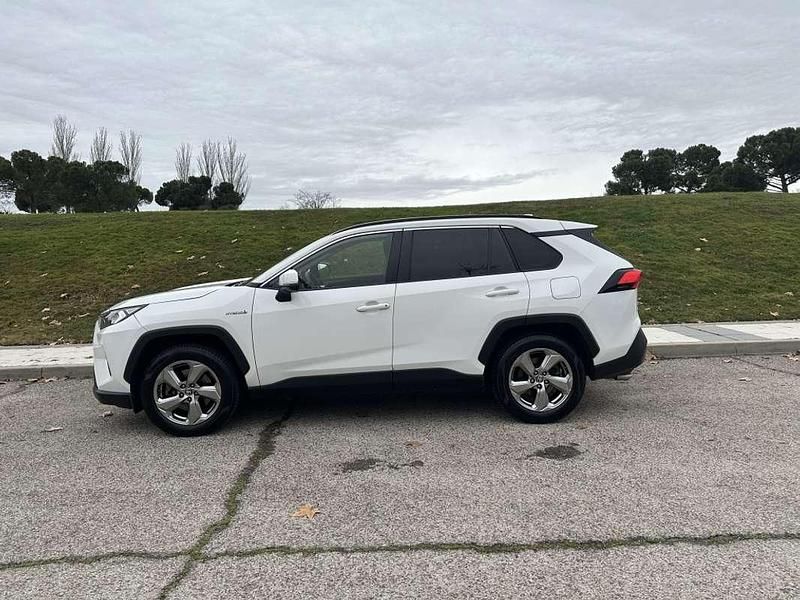 Blanco Usado 2020 Toyota RAV4 Hybrid Advance SUV | 24.999 € (Precio justo) - Imagen 1/4