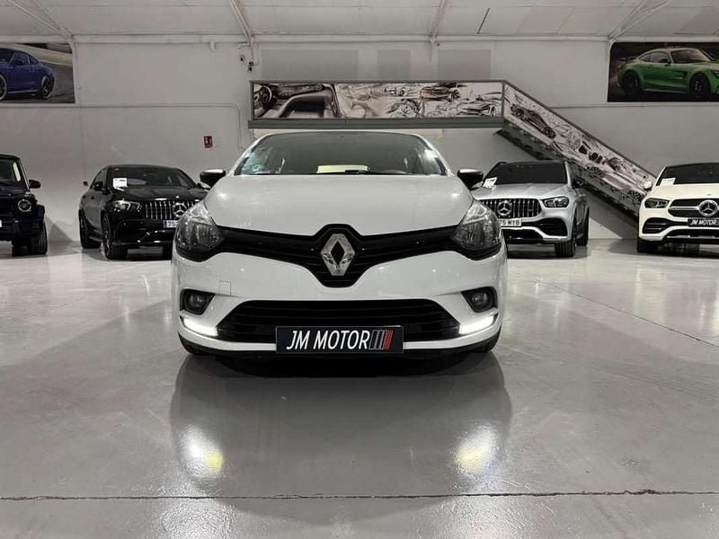 Usado Renault Clio IV Business 75 CV (55 kW) 2019 Blanco Berlina