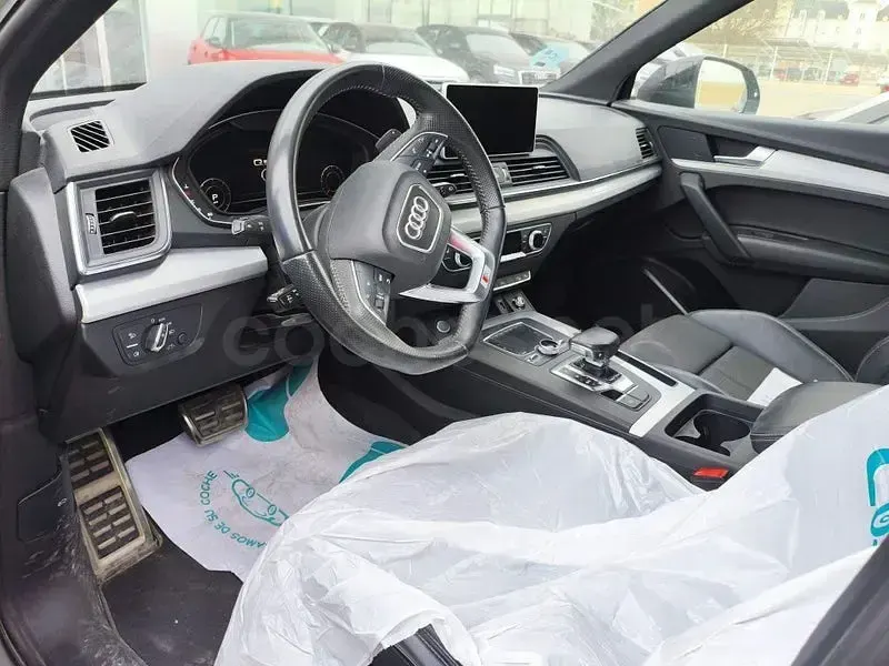 Usado Audi Q5 190 CV (139 kW) 2020 Gris / plata SUV