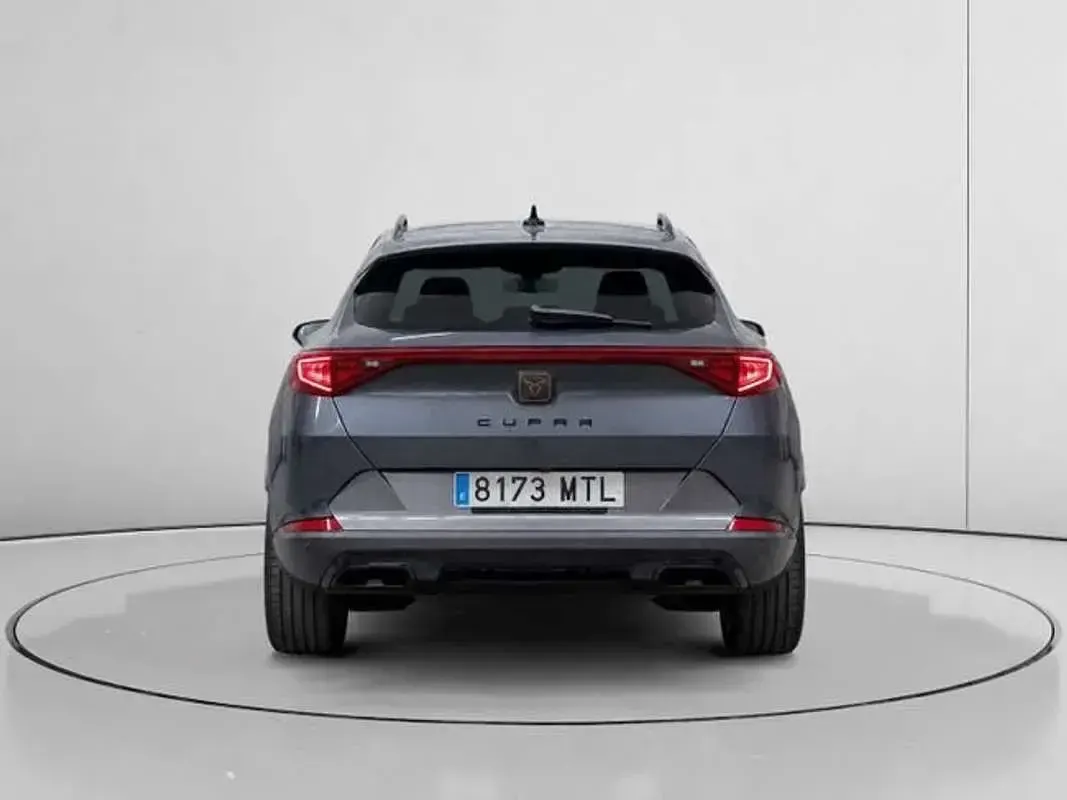 Usado Cupra Formentor 150 CV (110 kW) 2024 Gris SUV