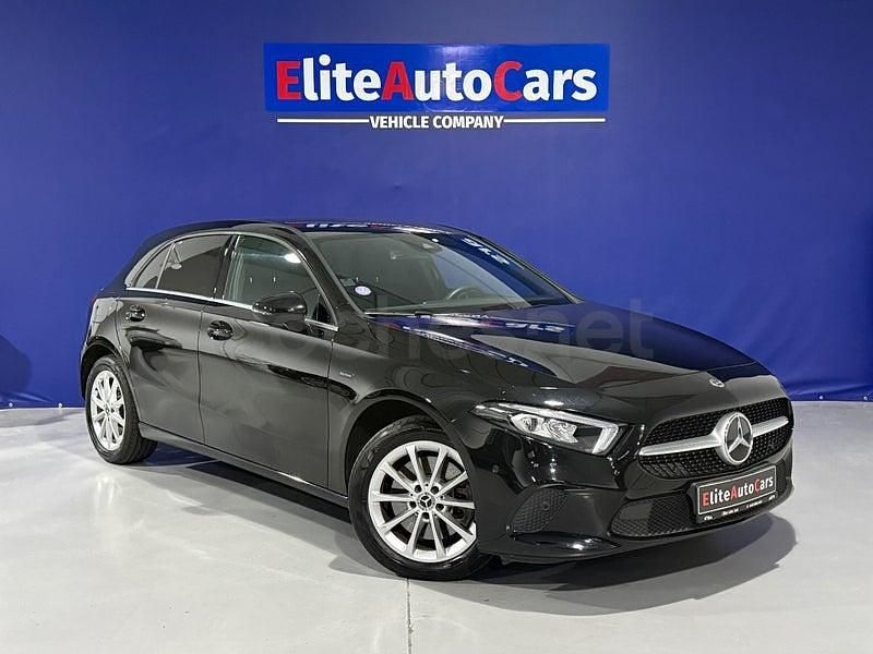 Usado Mercedes A250 218 CV (160 kW) 2022 Negro Berlina