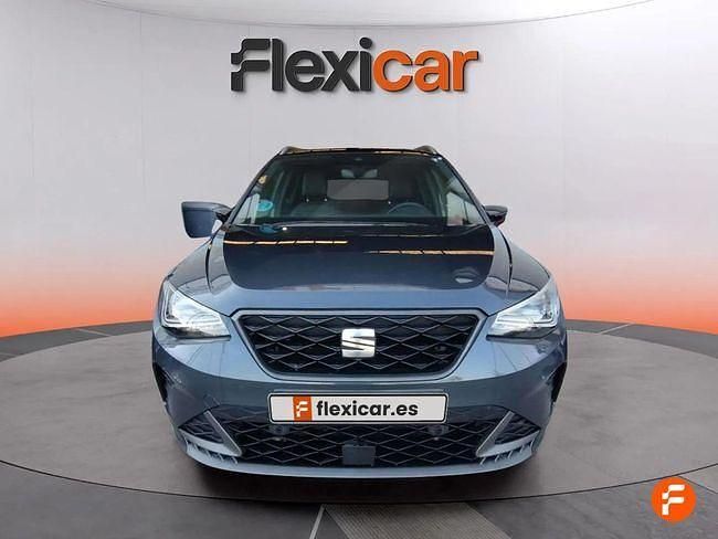 Usado Seat Arona FR 110 CV (80 kW) 2022 Gris SUV