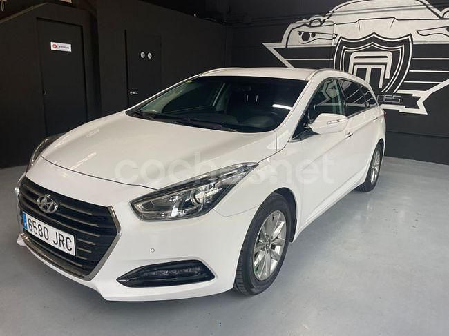 Blanco Usado 2016 Hyundai i40 Familiar | 12.990 € (Caro) - Imagen 1/4