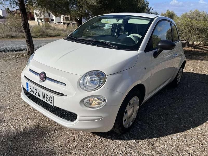 Usado Fiat 500 Club 71 CV (52 kW) 2022 Beige Utilitario