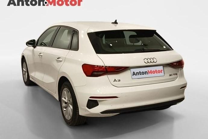 Usado Audi A3 Sportback e-tron 110 CV (80 kW) 2021 Utilitario