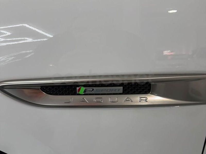 Usado Jaguar F-Pace R-Sport 180 CV (132 kW) 2018 Blanco SUV