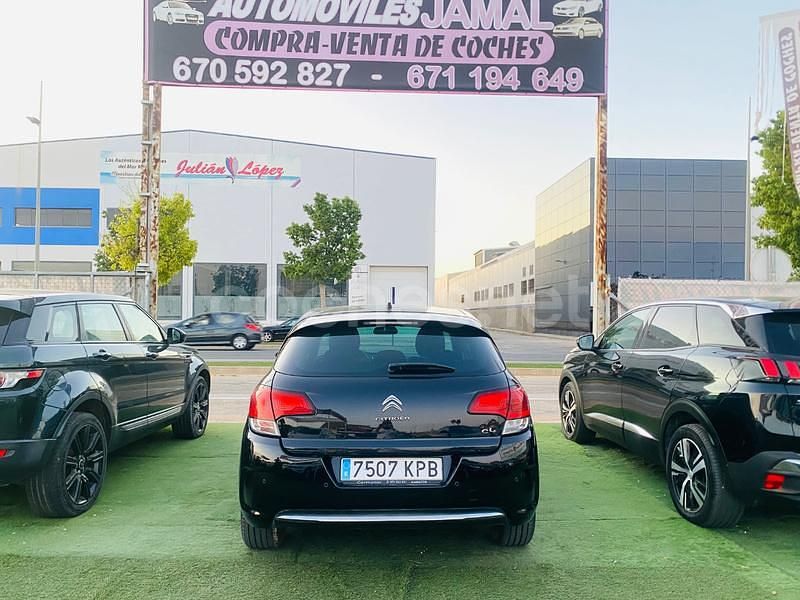 Usado Citroën C4 Tonic 99 CV (72 kW) 2018 Negro Berlina