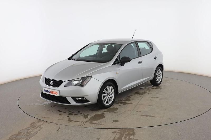Usado Seat Ibiza Reference 90 CV (66 kW) 2016 Gris Berlina