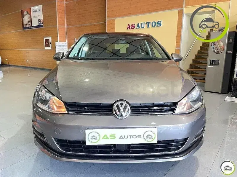 Usado VW Golf VII Advance 150 CV (110 kW) 2014 Gris Berlina