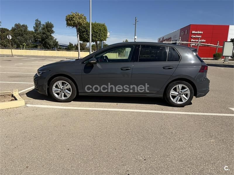 Gris / plata Usado 2020 VW Golf VII Life Berlina | 20.000 € (Precio justo) - Imagen 1/4