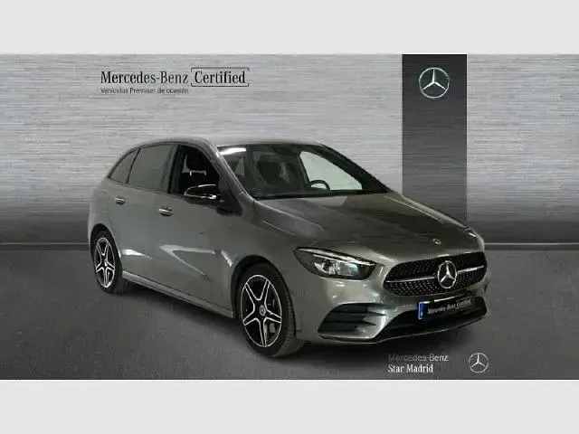 Usado Mercedes B250e 218 CV (160 kW) 2021 Gris montaña Utilitario
