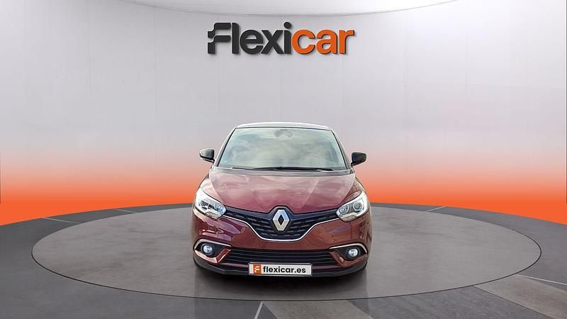 Usado Renault Scénic IV Zen 140 CV (102 kW) 2018 Rojo Monovolumen