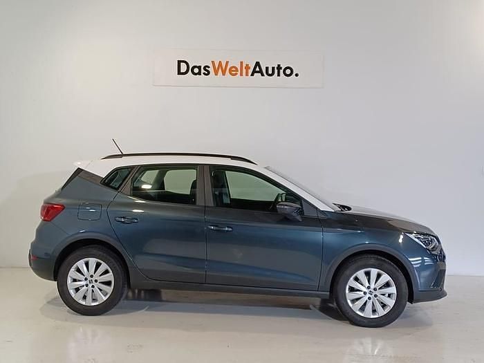 Usado Seat Arona Style 110 CV (80 kW) 2024 Gris SUV