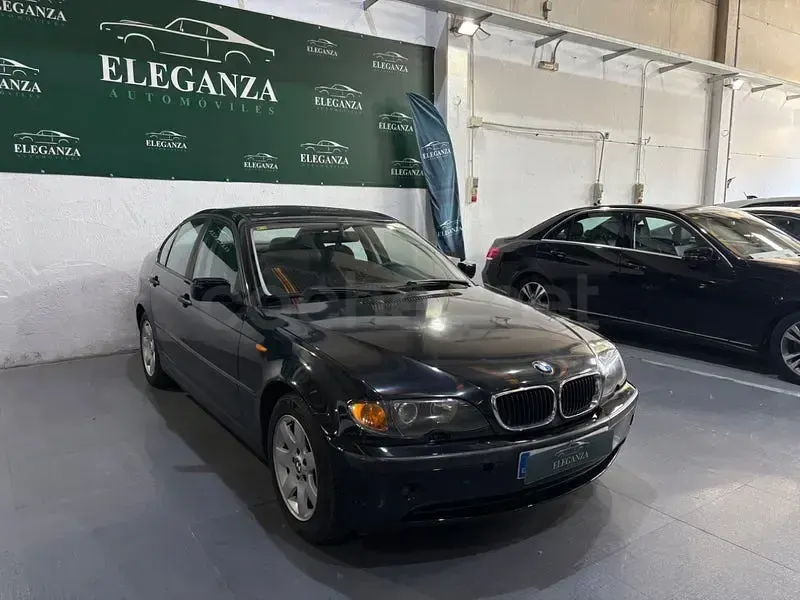 Usado BMW 320 150 CV (110 kW) 2006 Negro Berlina